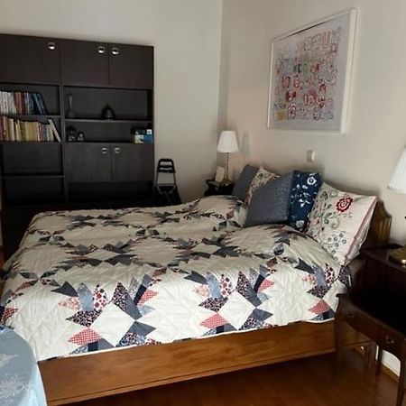 Spacious And Sunny Appartment In Cholargos Athen Exterior foto