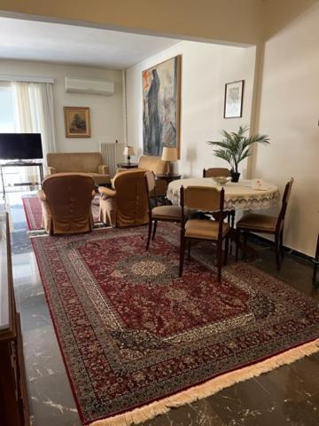 Spacious And Sunny Appartment In Cholargos Athen Exterior foto