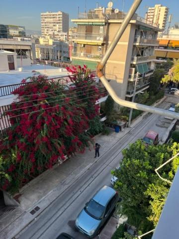 Spacious And Sunny Appartment In Cholargos Athen Exterior foto